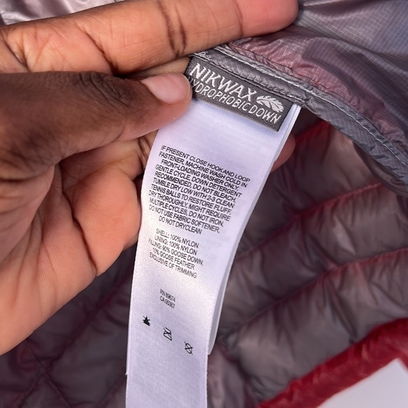 Mountain Hard Wear Nikwax Hydrophobic Down Jacket Size XS Red Ghost Whisperer - Picture 9 of 12